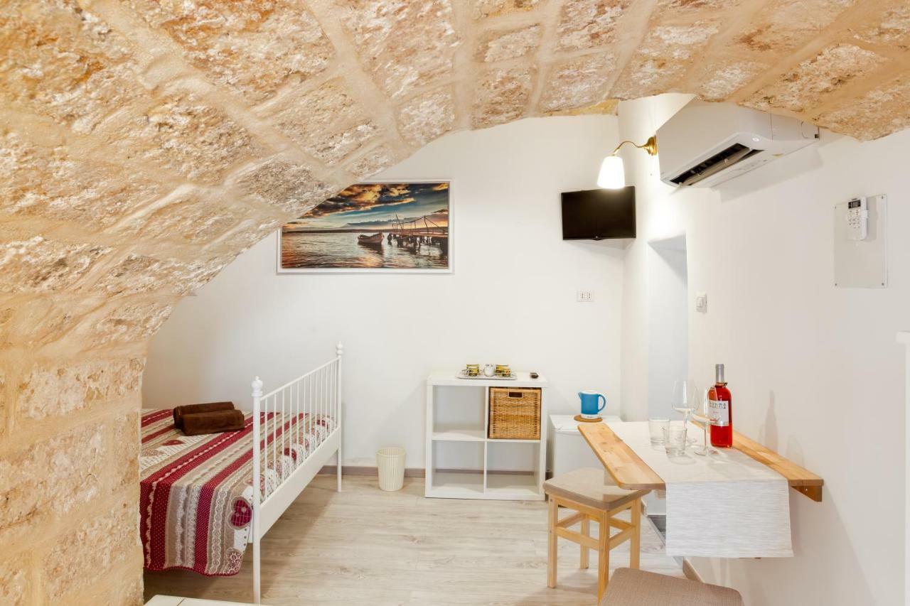 San Nicola Clemente Private Room Bari Zewnętrze zdjęcie
