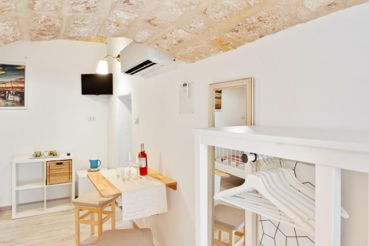 San Nicola Clemente Private Room Bari Zewnętrze zdjęcie